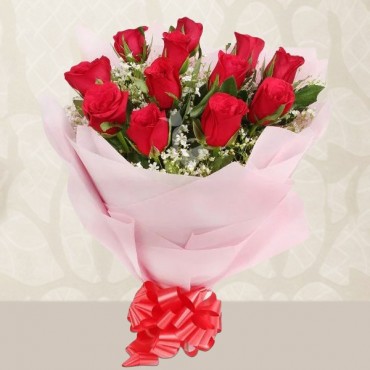 Lovely Red Roses flower bouquet